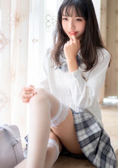 午夜在线精品