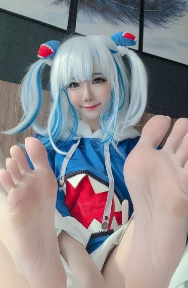 小豪一起上孟卉跟钰慧的演员