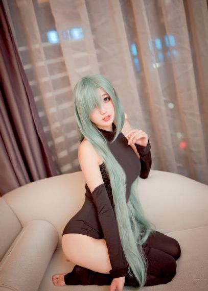 男爵夫人的调教在线观看