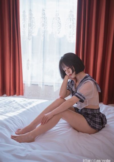 内衣办公室动漫1一3在线观看