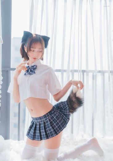 公爵的契约未婚妻第一季免费观看