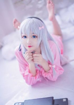 欧洲美女与动交zoz0z视频播放